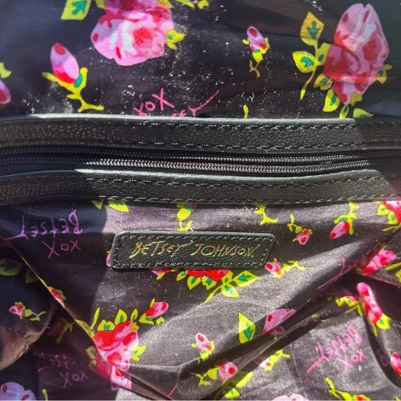 Betsey Johnson Black and White Satchel with Striking Design - Picture 8 of 11